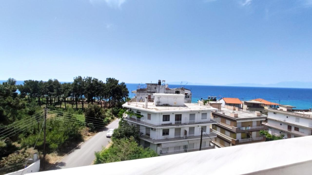 Sea Star Apartments Kallikratia Nea Kallikrateia Экстерьер фото